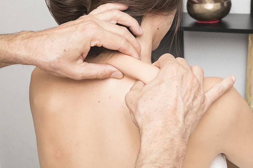 connective-tissue-massage-muscle-angle-back