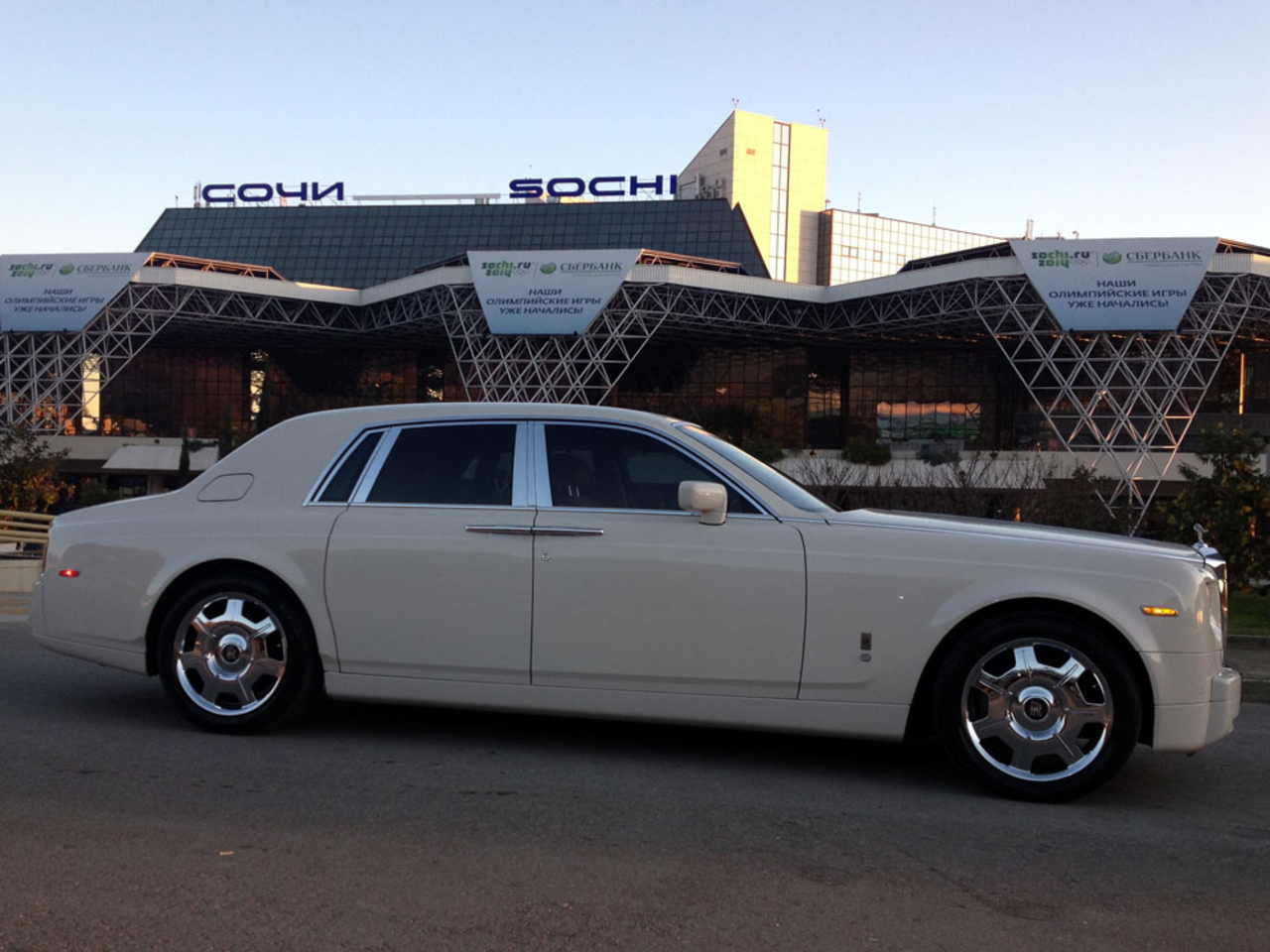 Mercedes Benz E 213
